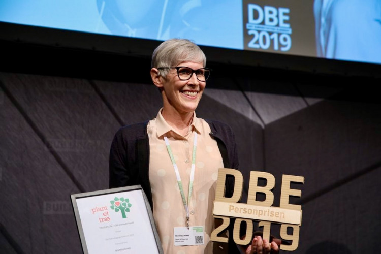 Martha Lewis winning the 2019 Person Prize for sustainability