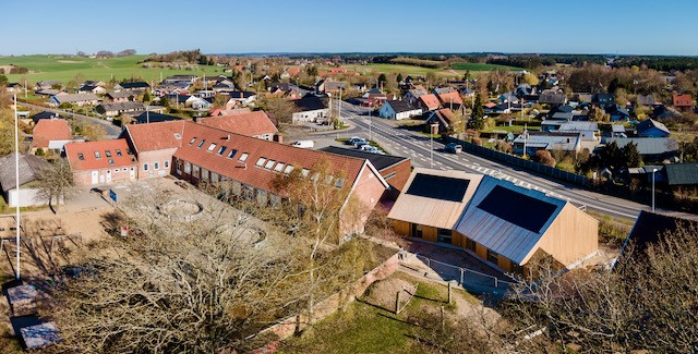 Feldballe Free School extension built with EcoCocon straw wall panels