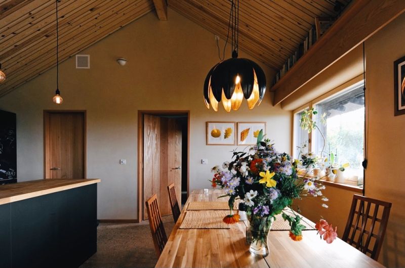 Living in a warm, cosy cocoon: 10 things we love about straw homes