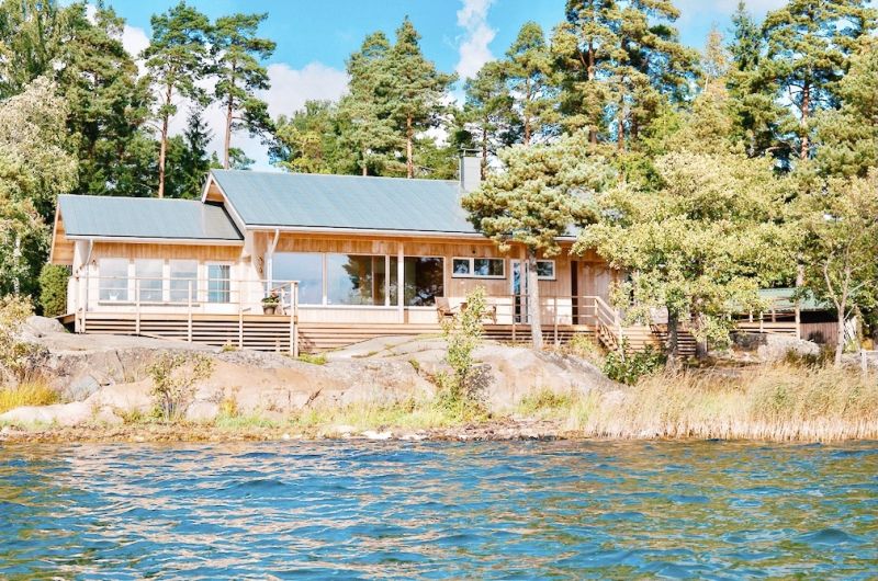 From A Leaky Roof To A Straw Home… The Story of Beautiful Villa Barosund